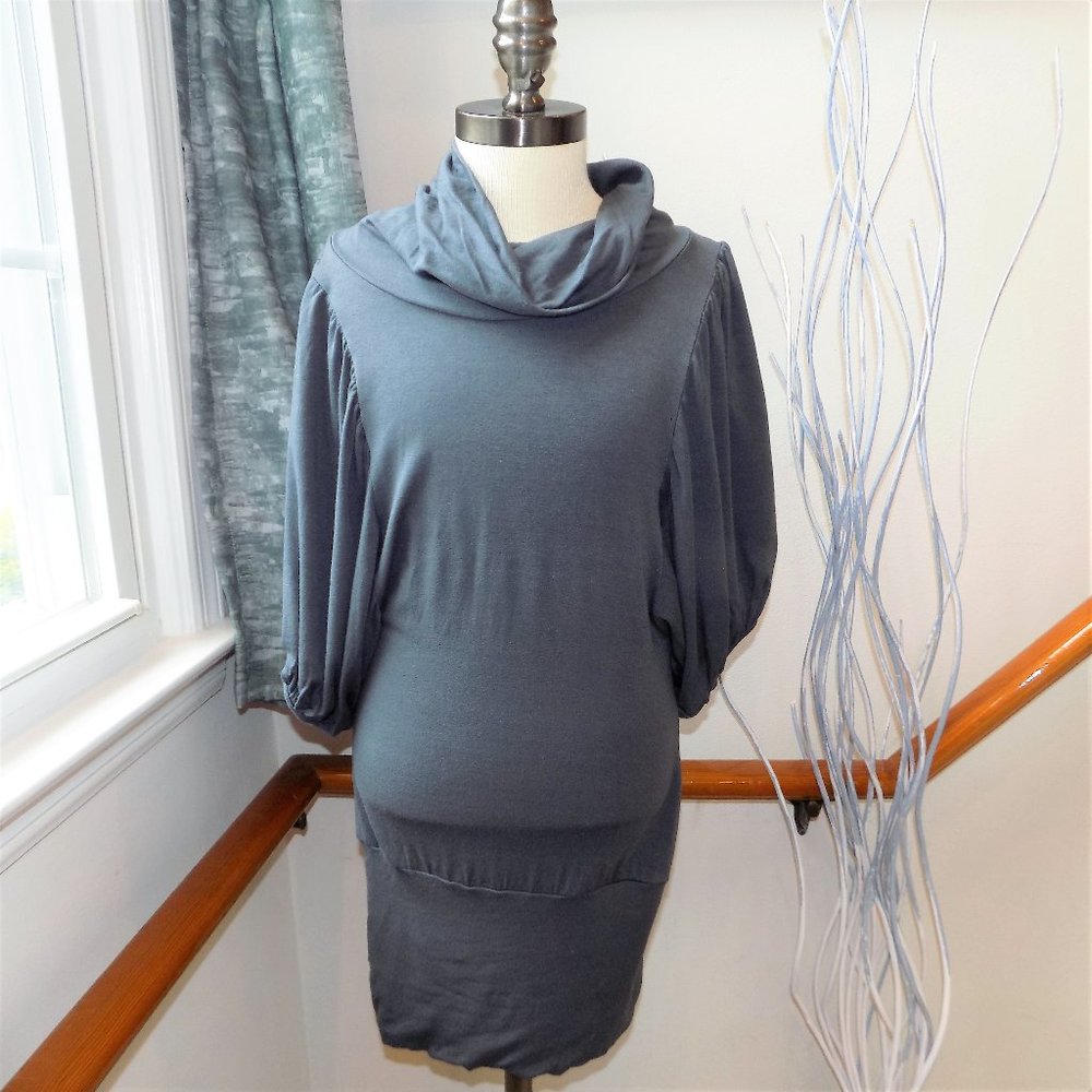 MUZZANGHEE Gray Cowl Neck Tunic Top Size Small